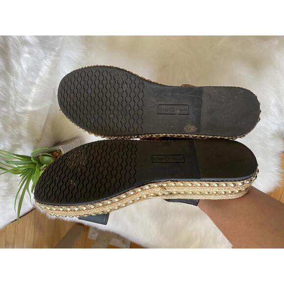 Women's Black Strap Platform Sandals with Gold Studded Trim - Picture 4 of 6